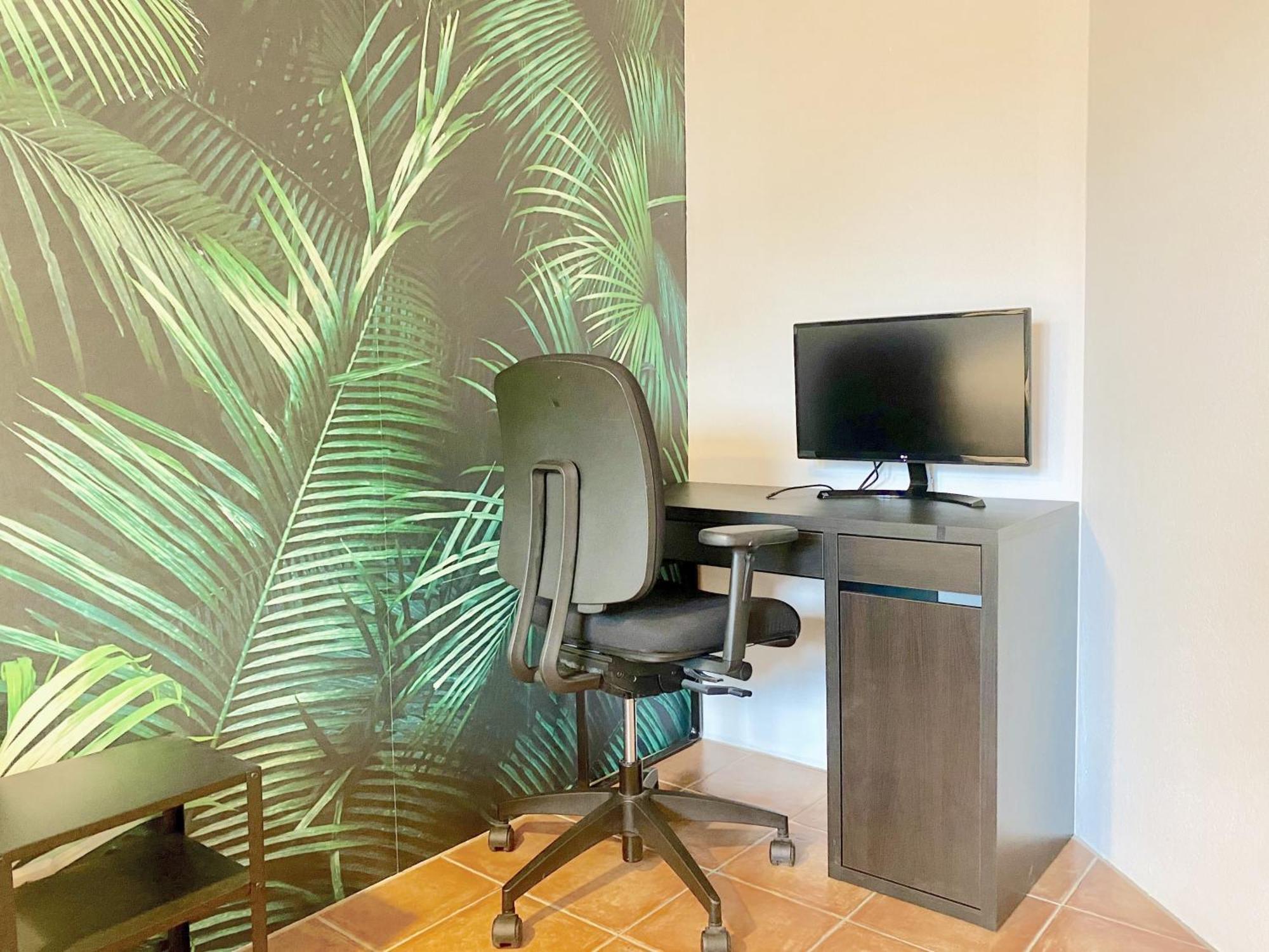 Snug Stays I 3 Zimmer Design Apartment Am See Mit Garten I Home Office I Highspeed Wifi Weßling Kültér fotó