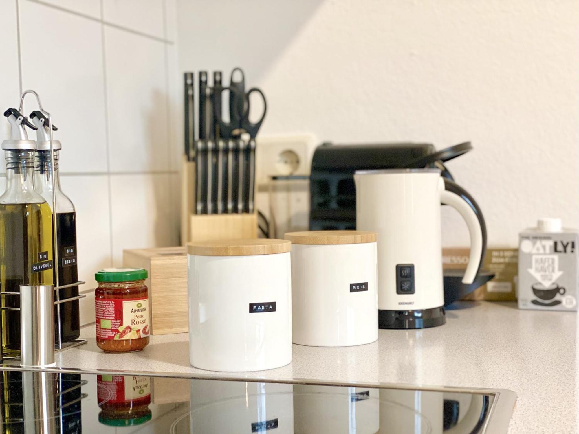 Snug Stays 1 I 3-Zimmer Design Apartment Am See Mit Garten I Home Office I Highspeed Wifi Weßling Kültér fotó