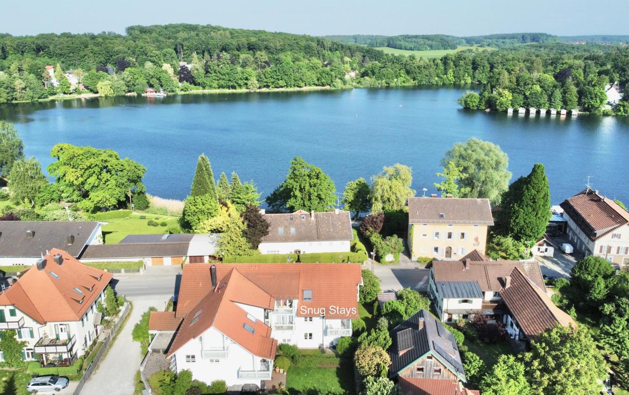 Snug Stays I 3 Zimmer Design Apartment Am See Mit Garten I Home Office I Highspeed Wifi Weßling Kültér fotó